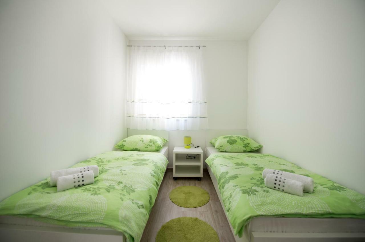 Apartments Bonus And Private Parking Split Exterior foto