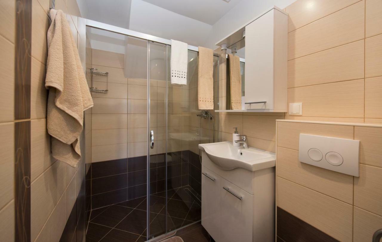 Apartments Bonus And Private Parking Split Exterior foto